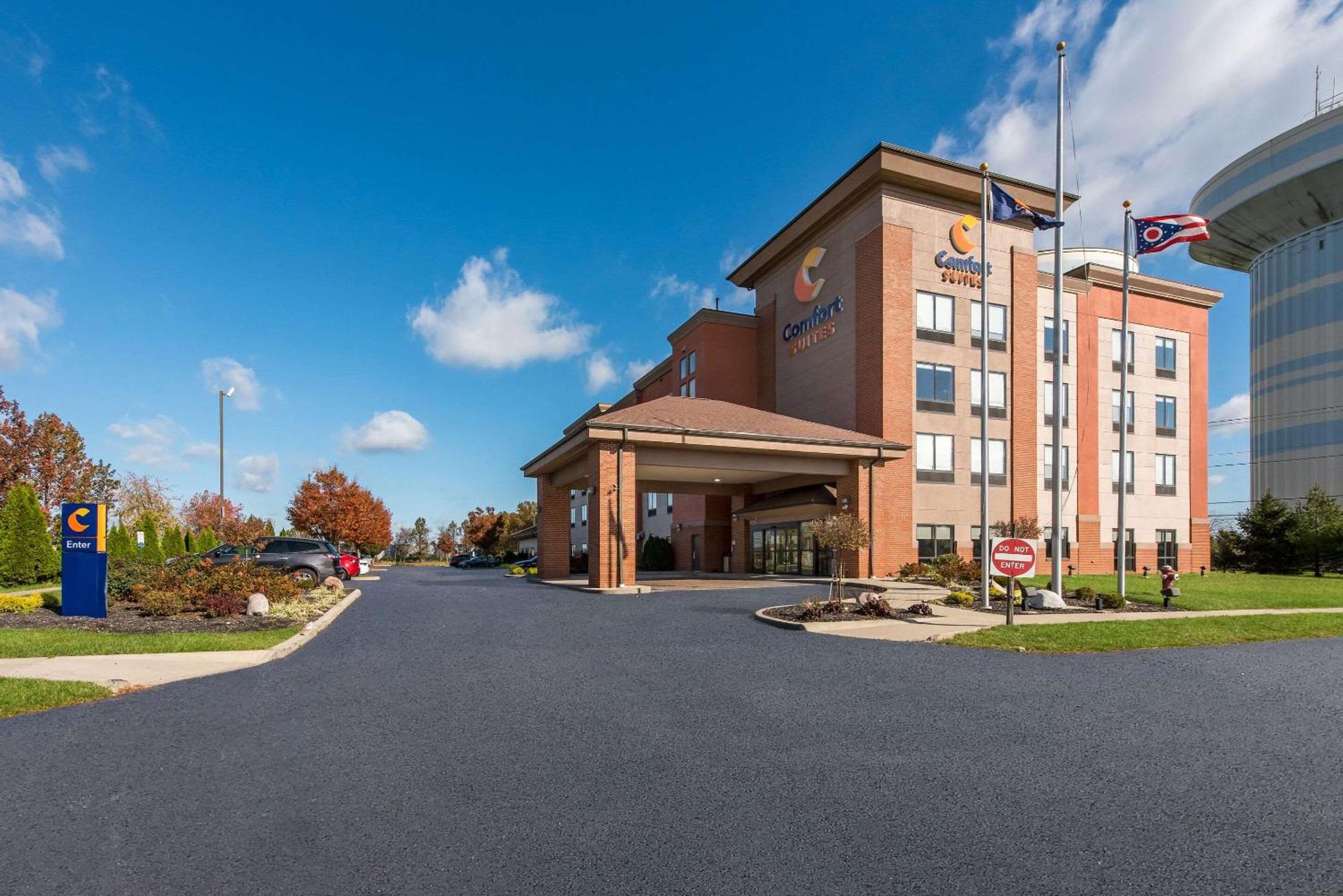 Comfort Suites Columbus East Broad Екстер'єр фото